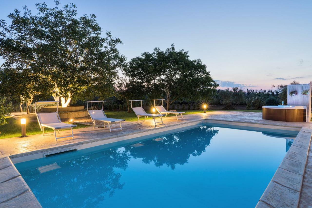 Villa Li Furneddhri  Casarano Exterior foto